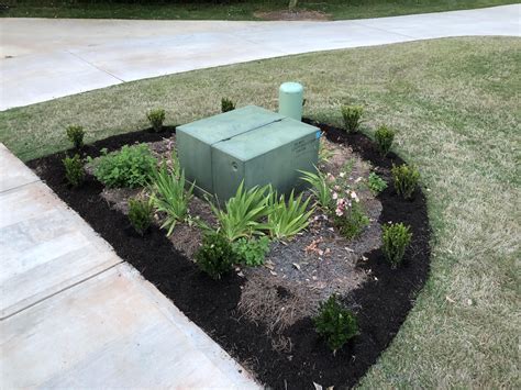 landscaping around utility boxes pictures